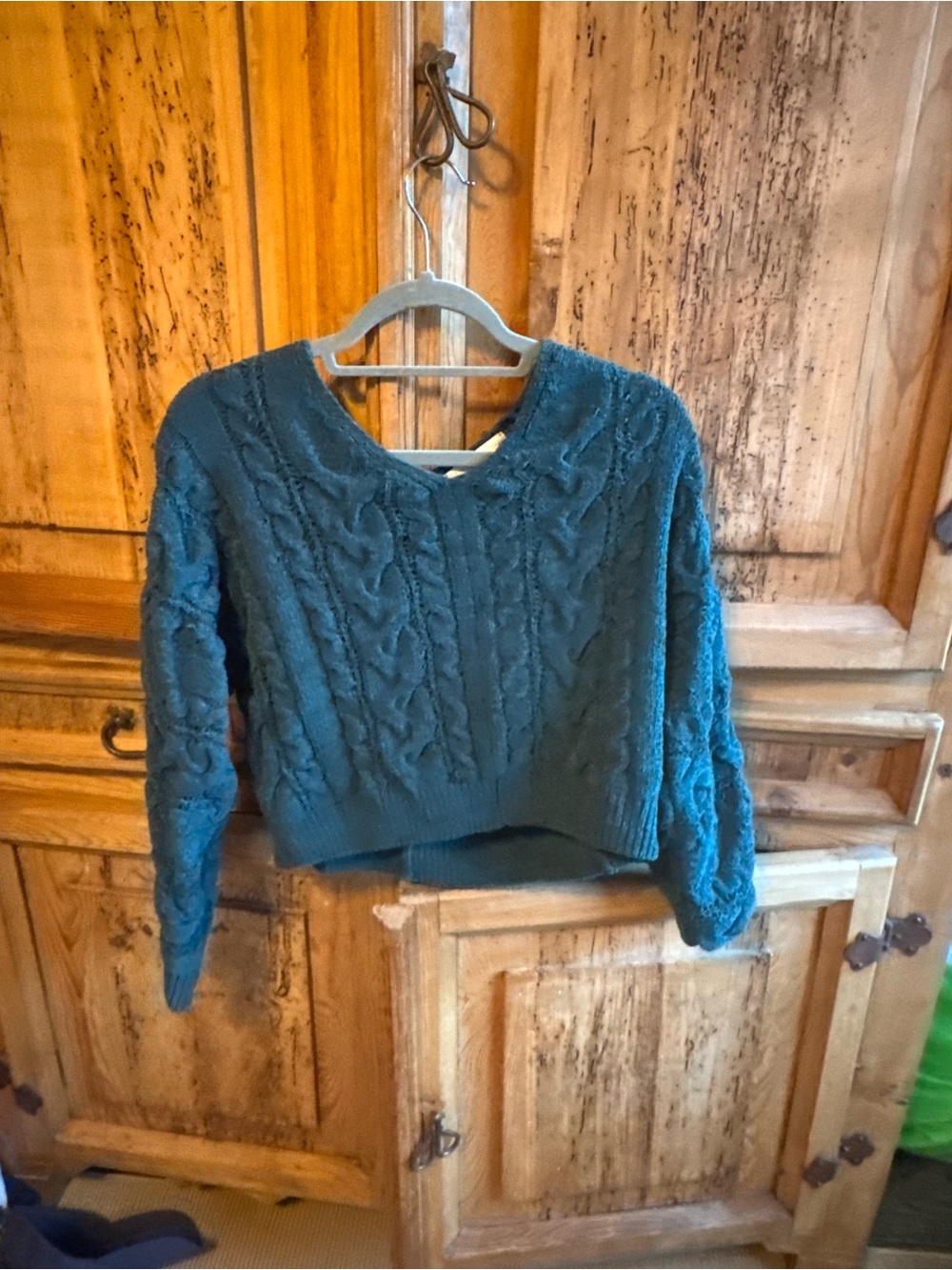 Cropped sweated